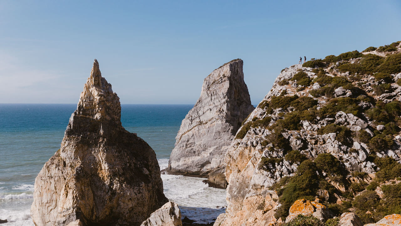 a rocky coast